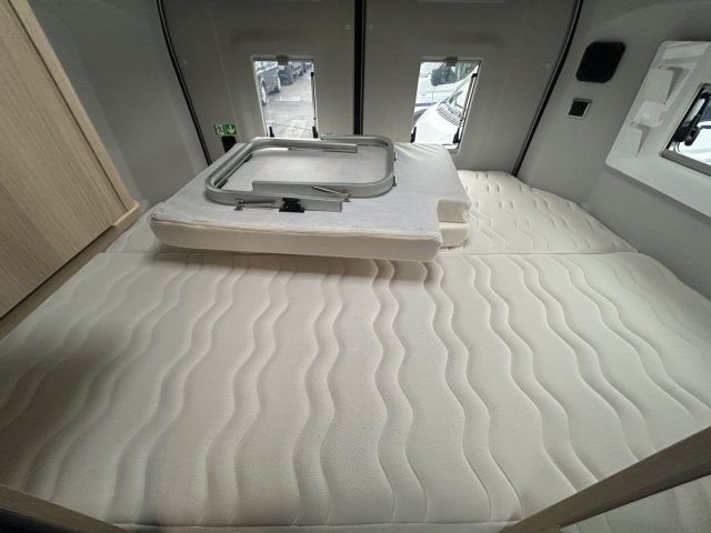 Campereve Miramar 61 boite auto tout équipé - Photo 11