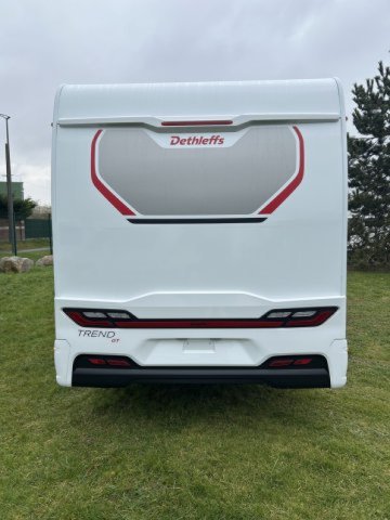 Dethleffs Trend I 7057 DBL boite auto 180cv - Photo 4