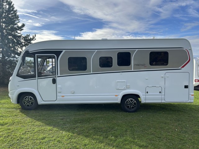 Dethleffs Trend I 7057 DBL boite auto tout équipé - Photo 6