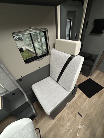 Dethleffs Trend I 7057 DBL boite auto tout équipé - Photo 8