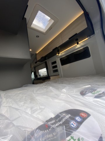 Dreamer D51 170cv boite auto - Photo 23
