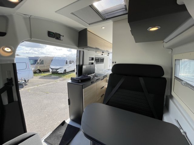 Dreamer D51 fun 170cv boite auto tout équipé - Photo 7