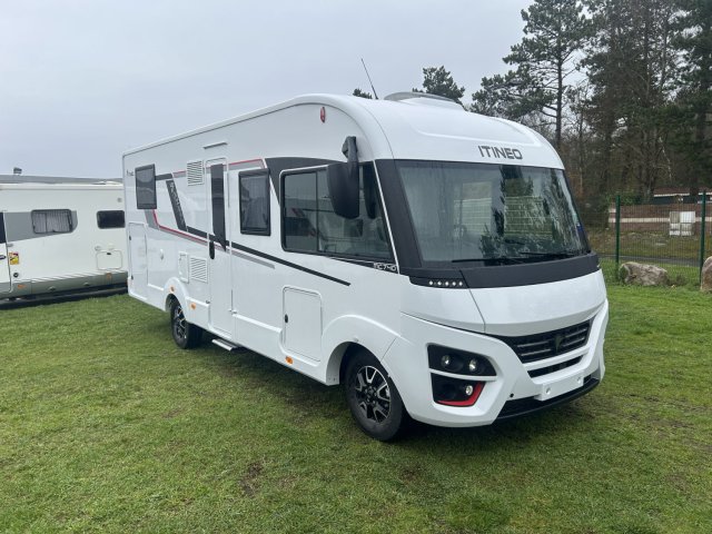 Itineo MC 740 mc740 tout équipé Neuf