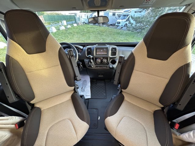 Itineo PM 740 boite auto - Photo 13