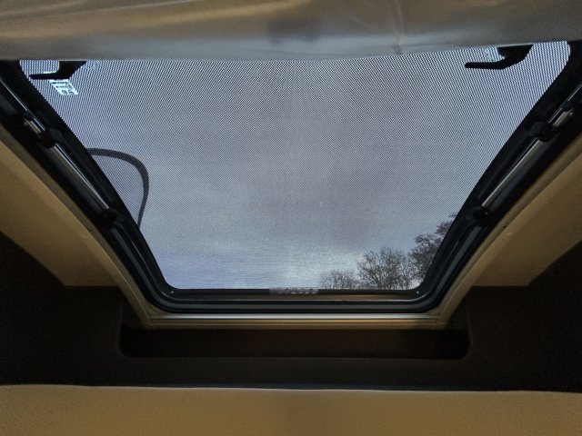 Mc Louis MC4 365 ford boite auto 165cv tout équipé - Photo 13