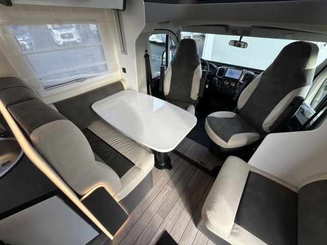 Mc Louis MC4 379 - Photo 9