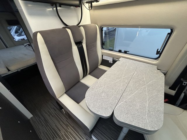 Mc Louis Menfys Van 3 Prestige tout équipé boite auto - Photo 12