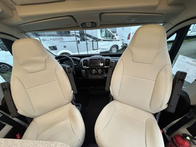 Mc Louis Menfys Van 3 Prestige tout équipé boite auto - Photo 13