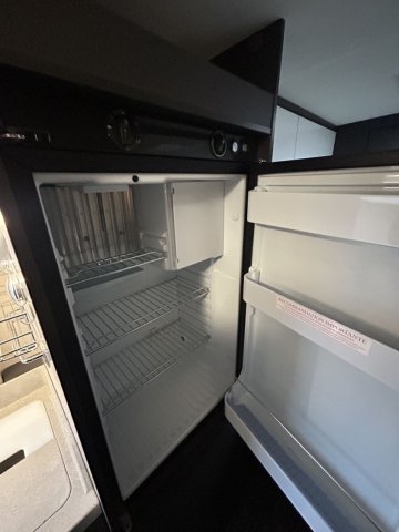 Mc Louis Menfys Van 3 Prestige tout équipé boite auto - Photo 20