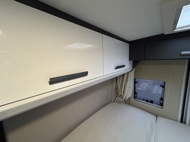 Mc Louis Menfys Van 3 Prestige tout équipé boite auto - Photo 23