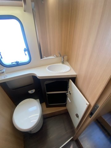 Mc Louis Nevis 273 boite auto - Photo 15