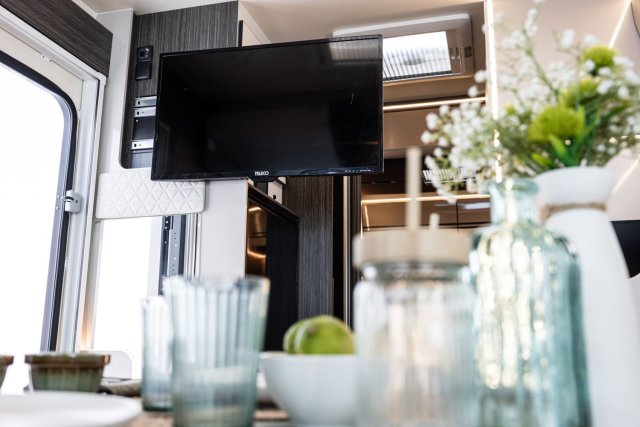 Mc Louis Nevis 881 25 ans boite auto tout équipé - Photo 14