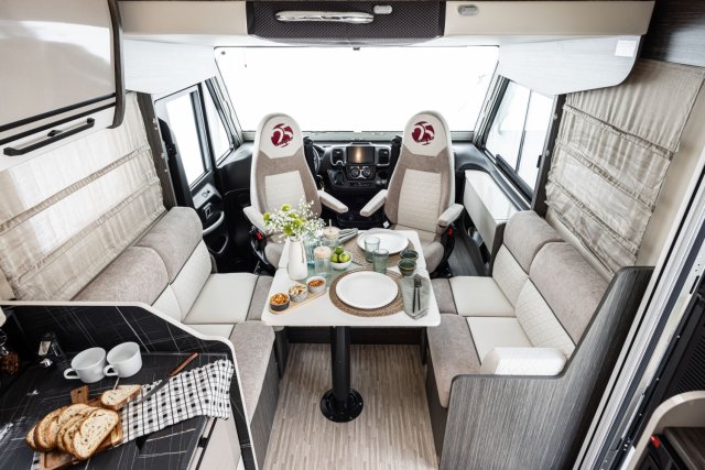 Mc Louis Nevis 881 25 ans boite auto tout équipé - Photo 22