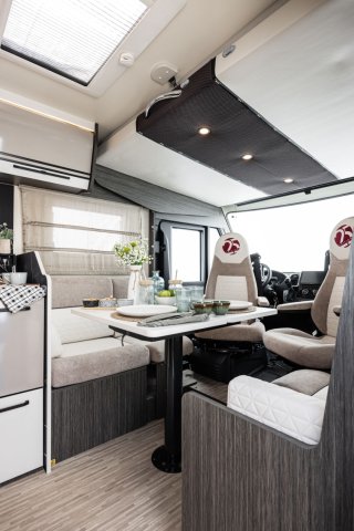 Mc Louis Nevis 881 25 ans boite auto tout équipé - Photo 29