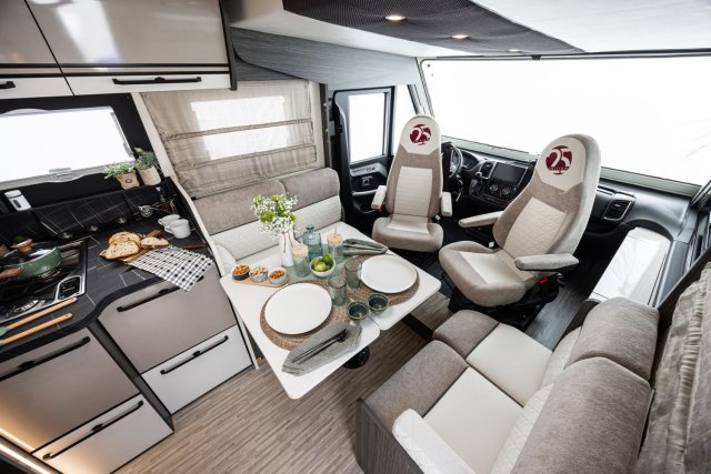 Mc Louis Nevis 881 25 ans boite auto tout équipé - Photo 31