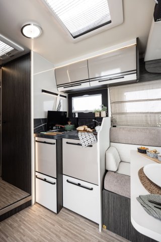 Mc Louis Nevis 881 25 ans boite auto tout équipé - Photo 40