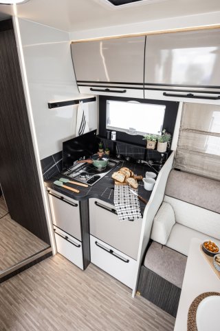 Mc Louis Nevis 881 25 ans boite auto tout équipé - Photo 41