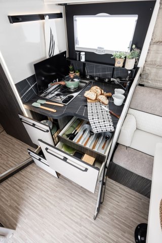 Mc Louis Nevis 881 25 ans boite auto tout équipé - Photo 49