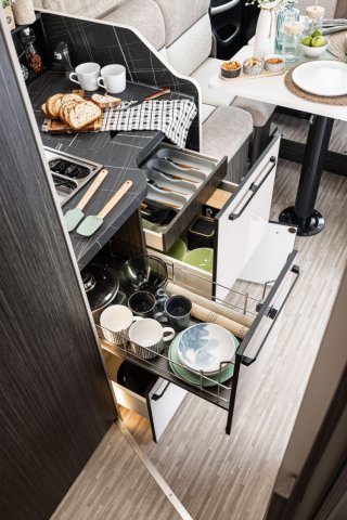 Mc Louis Nevis 881 25 ans boite auto tout équipé - Photo 53