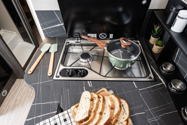 Mc Louis Nevis 881 25 ans boite auto tout équipé - Photo 58