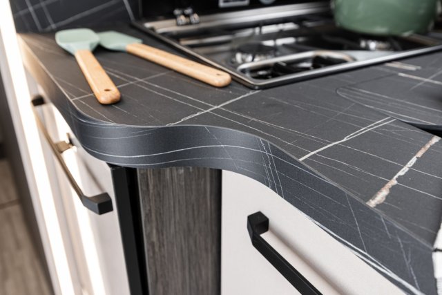 Mc Louis Nevis 881 25 ans boite auto tout équipé - Photo 59