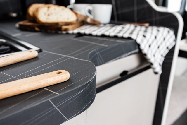 Mc Louis Nevis 881 25 ans boite auto tout équipé - Photo 60