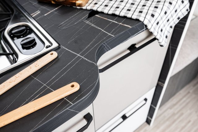 Mc Louis Nevis 881 25 ans boite auto tout équipé - Photo 61