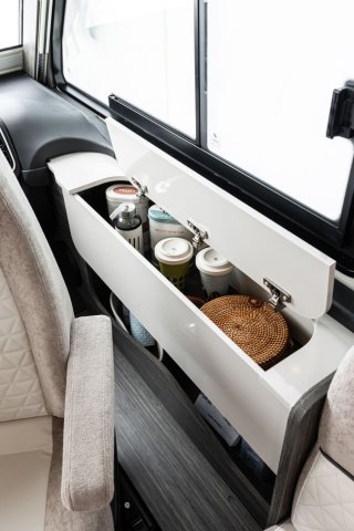 Mc Louis Nevis 881 25 ans boite auto tout équipé - Photo 70