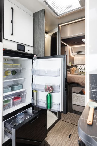 Mc Louis Nevis 881 25 ans boite auto tout équipé - Photo 87