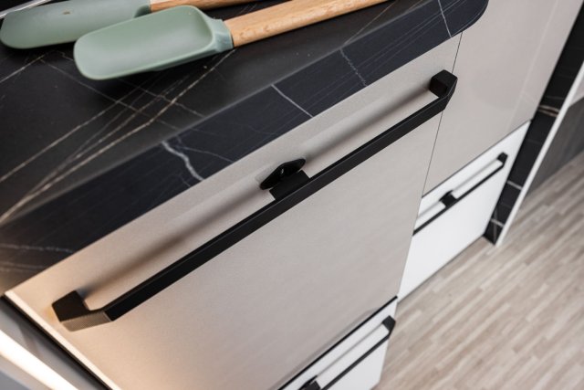 Mc Louis Nevis 881 25 ans boite auto tout équipé - Photo 93