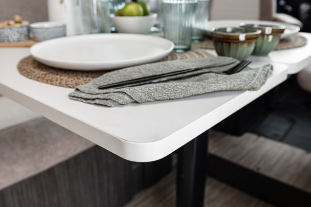 Mc Louis Nevis 881 25 ans boite auto tout équipé - Photo 94