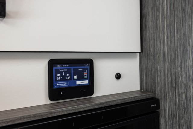 Mc Louis Nevis 881 25 ans boite auto tout équipé - Photo 98