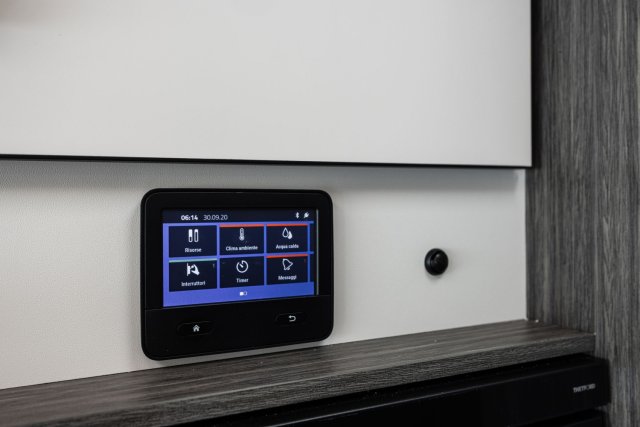 Mc Louis Nevis 881 25 ans boite auto tout équipé - Photo 99