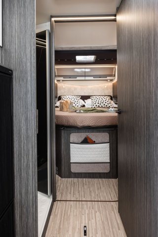 Mc Louis Nevis 881 25 ans boite auto tout équipé - Photo 122