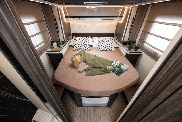 Mc Louis Nevis 881 25 ans boite auto tout équipé - Photo 125