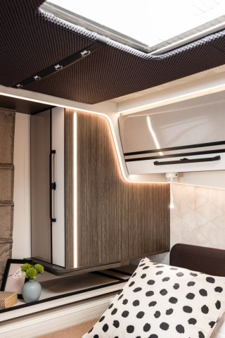 Mc Louis Nevis 881 25 ans boite auto tout équipé - Photo 137