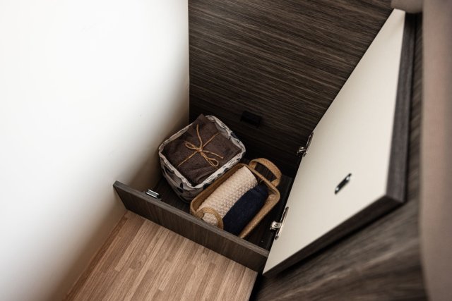 Mc Louis Nevis 881 25 ans boite auto tout équipé - Photo 148