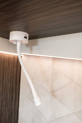 Mc Louis Nevis 881 25 ans boite auto tout équipé - Photo 157