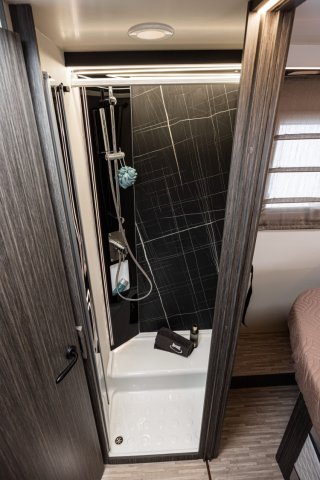 Mc Louis Nevis 881 25 ans boite auto tout équipé - Photo 171