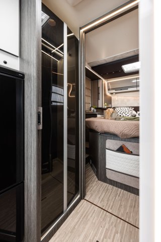 Mc Louis Nevis 881 25 ans boite auto tout équipé - Photo 178