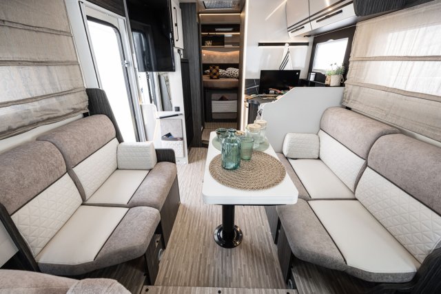 Mc Louis Nevis 881 25 ans boite auto tout équipé - Photo 202