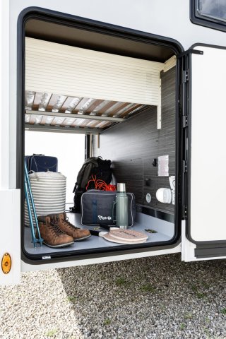 Mc Louis Nevis 881 25 ans boite auto tout équipé - Photo 209