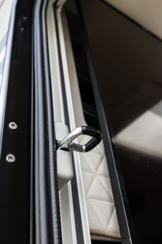 Mc Louis Nevis 881 25 ans boite auto tout équipé - Photo 216