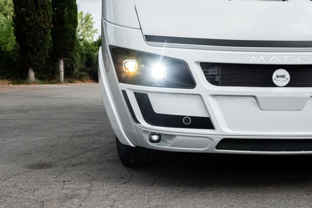 Mc Louis Nevis 881 25 ans boite auto tout équipé - Photo 236