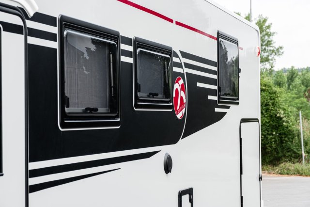 Mc Louis Nevis 881 25 ans boite auto tout équipé - Photo 252