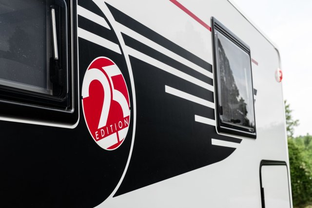 Mc Louis Nevis 881 25 ans boite auto tout équipé - Photo 258