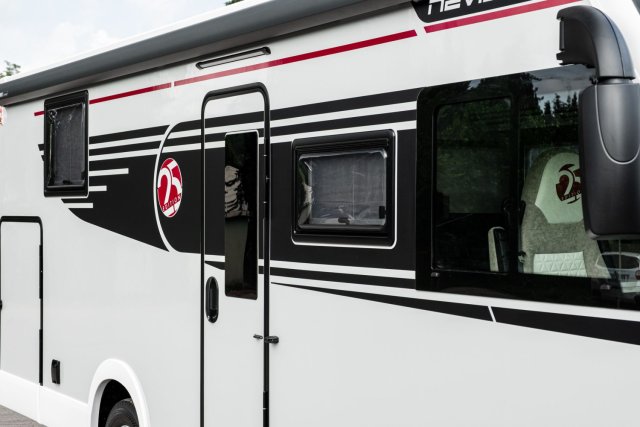 Mc Louis Nevis 881 25 ans boite auto tout équipé - Photo 271