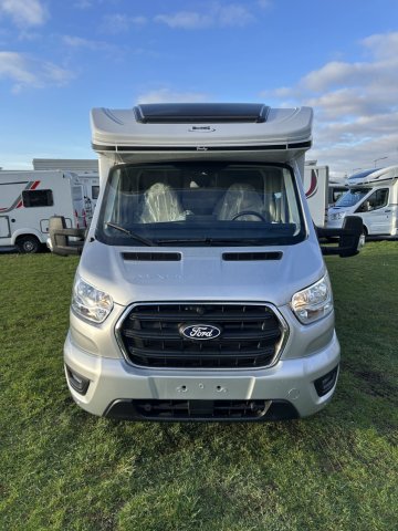 Mc Louis Yearling 81 G mc4 81g – (boîte auto) – 4 places – ultra équipé lit central - Photo 8