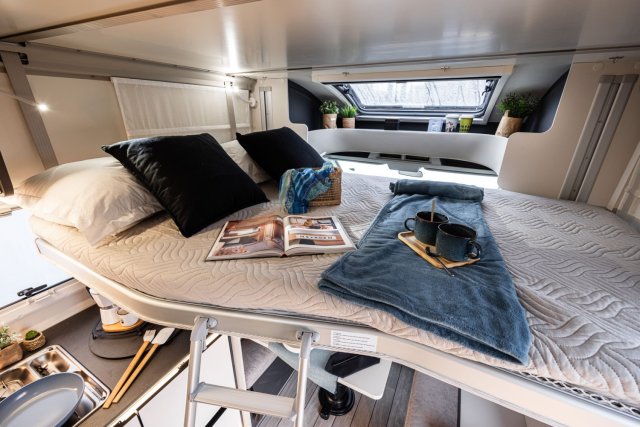 Mc Louis Yearling 81 G mc4 81g – (boîte auto) – 4 places – ultra équipé lit central - Photo 31