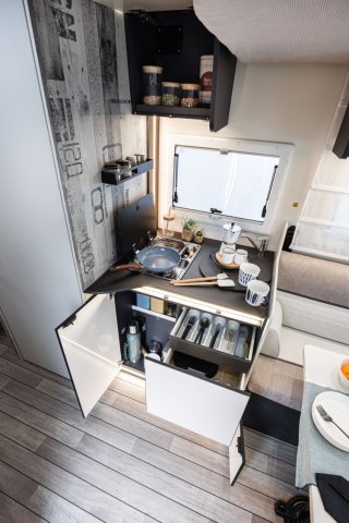 Mc Louis Yearling 81 G mc4 81g – (boîte auto) – 4 places – ultra équipé lit central - Photo 39